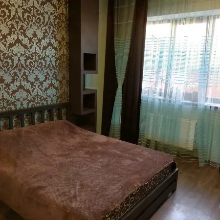 Апартаменти Flat Near The Sea
